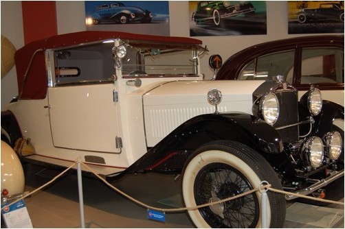 sestivalcovy-kabriolet-tatra-17-31-sport-vyrabeny-v-letech-1928---1931.-max.-rychlost-115-kmh..jpg